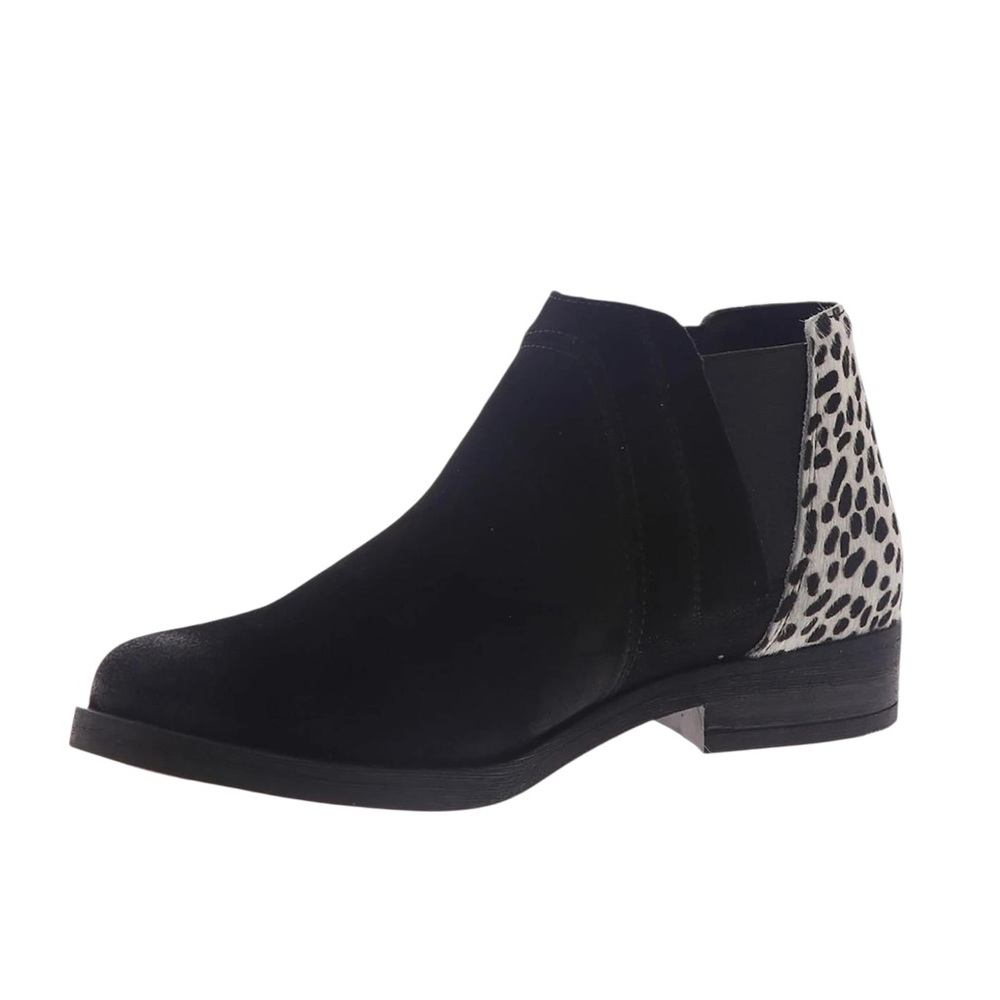 NWT Clarks Demi 2 Beat Black & leopard print Ankle‎ Boots size 6 Y2K